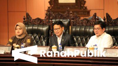 Terima Delegasi BEM FISIP Unair, Abdul Kholik Paparkan Peran DPD RI Sebagai Wakil Daerah
