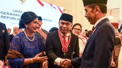 Menkominfo Terima Anugerah Bintang Mahaputera Pratama dari Presiden Jokowi