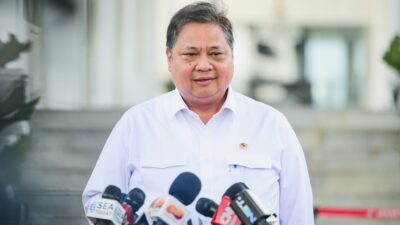 Presiden Prabowo Gelar Rapat untuk Selamatkan Industri Tekstil Nasional