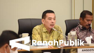 Daniel Johan Kritisi Kebijakan Kuota Industri Susu yang Dinilai Rugikan Peternak Lokal