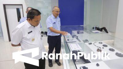 Dr. Nurdin Dorong Perusahaan Berdayakan Keluarga Karyawan dalam Kunjungan Kerja ke PT Indonesia Toray Synthetics
