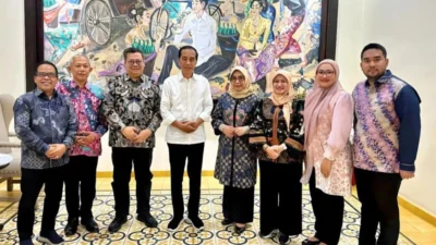 TASPEN Serahkan Manfaat Pensiun kepada Jokowi: Apresiasi atas Dedikasi Selama Menjadi Presiden