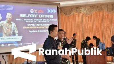 Wamenpora Taufik Hidayat Berbagi Inspirasi Bersama Atlet Pelatnas Pentathlon di Yogyakarta