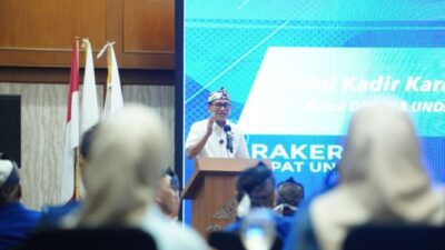 Menteri Karding Dorong Migran Cirebon: “Jangan Cuma Kerja Lokal, Kuasai Bahasa, Siap Go Global!”