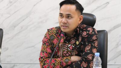Tarif Tinggi AS Ancam Ekspor Indonesia, Al Hidayat: Saatnya Bangsa Ini Teguh Berdiri!