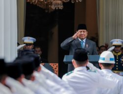 Prabowo: “Lebih Baik Mundur Sebelum Saya Berhentikan”